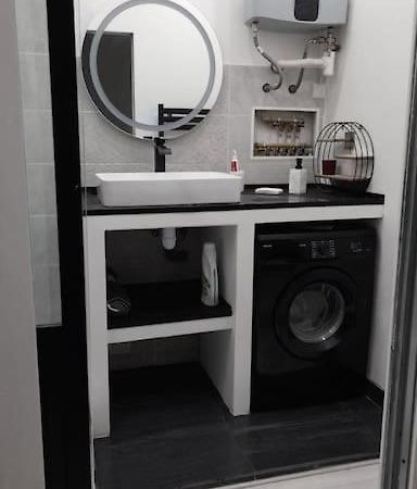 T2 Appartement Lumineux A La Joliette Marseille Luaran gambar